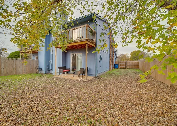 Holiday home Pet-friendly Retreat W/ Yard, 12 Mi To Dtwn Tulsa