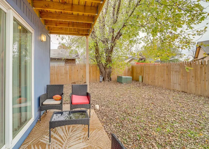 Holiday home Pet-friendly Retreat W/ Yard, 12 Mi To Dtwn *